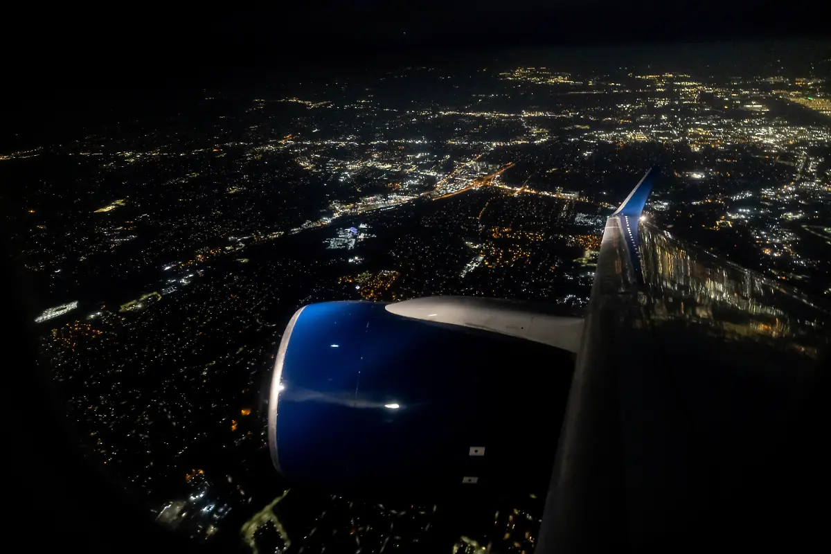 2022-04-27T100145Z-1921859519-RC2R2T90OT7Y-RTRMADP-3-USA-ABORTION-TRAVEL