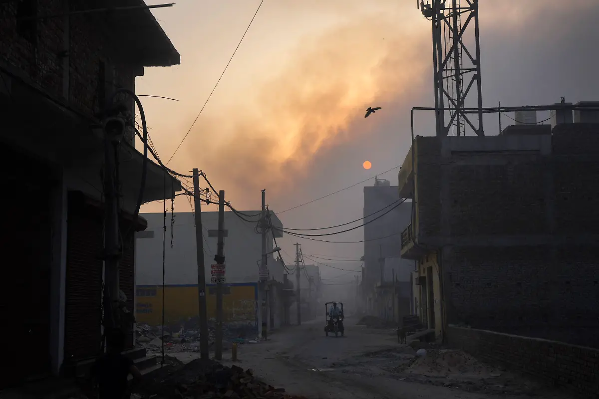 ad0ffd25ce06bbedf6bb7fca9f79cbae