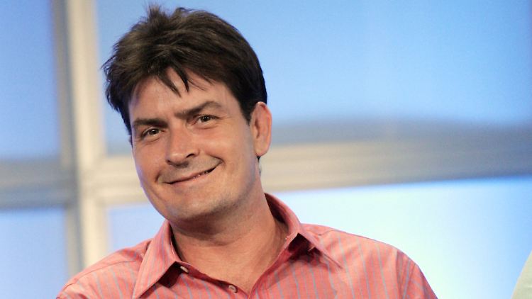 Ob ihm jetzt das Lachen vergeht? Charlie Sheen.