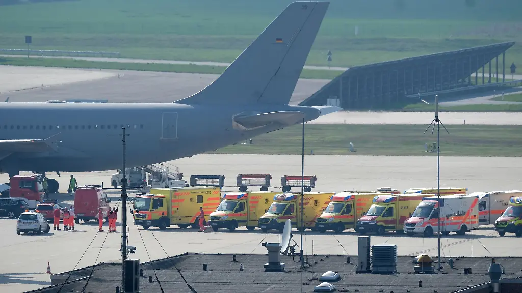 Kriegsverletzte-Ukrainer-aus-Polen-wurden-zur-Behandlung-nach-Deutschland-geflogen