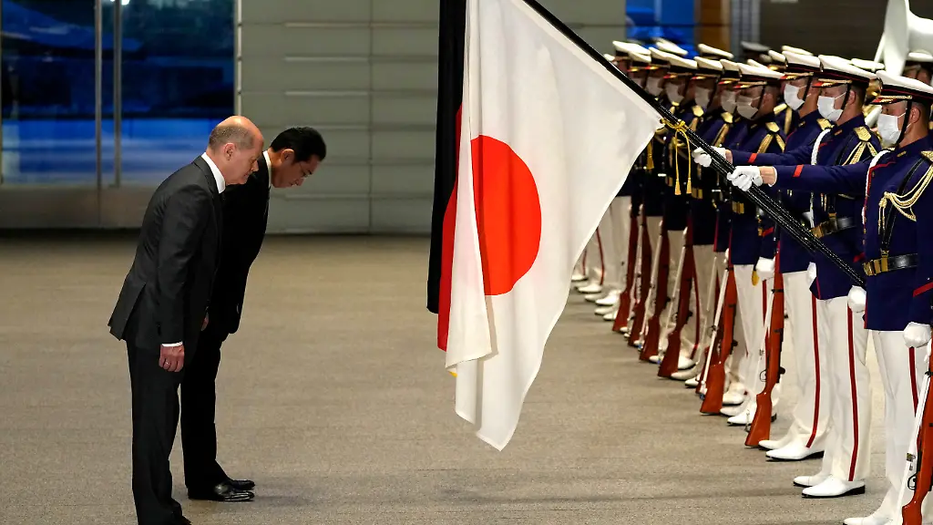 45d89bb6c69bbde19ef5be38211d3664