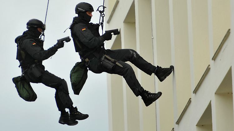 GSG-9-Mitglieder bei einer Veranstaltung im Juni 2010.