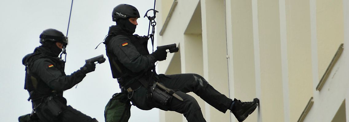 GSG-9-Mitglieder bei einer Veranstaltung im Juni 2010.
