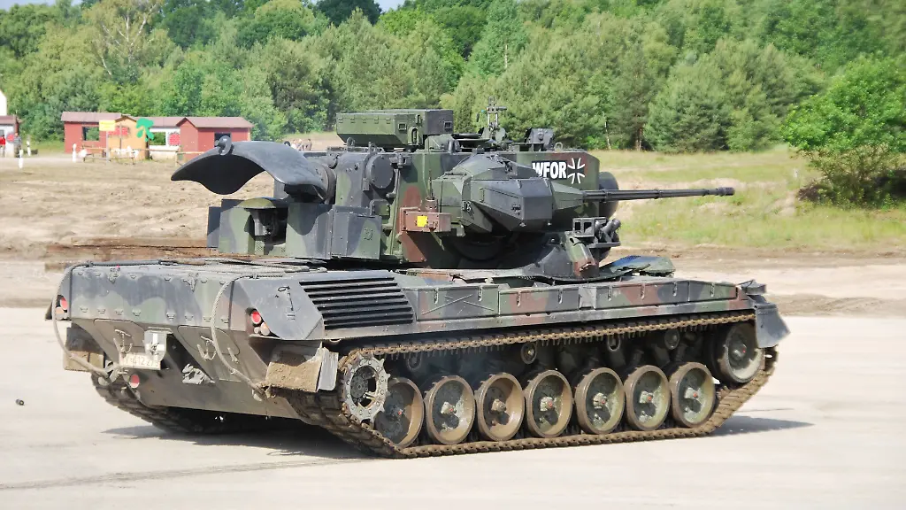 13b511f7dee30328d5bf3f602942b951