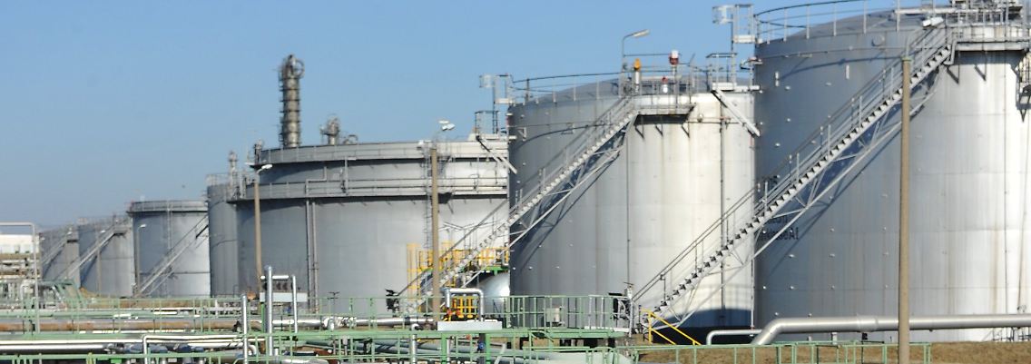 Tanks der PCK Raffinerie im brandenburgischen Schwedt (Uckermark).