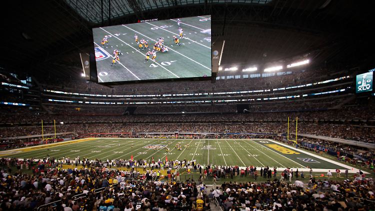 Karten fürs Endspiel zum Super Bowl wären im sportbegeisterten Amerika keine kleine Geste.