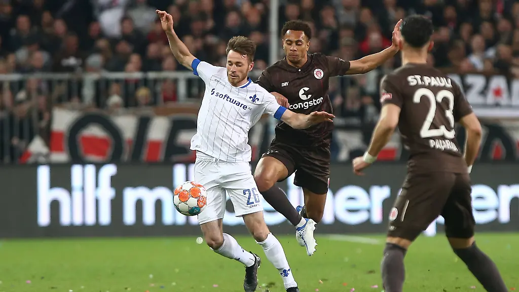 439af802a5448aa13d232e18af25c805