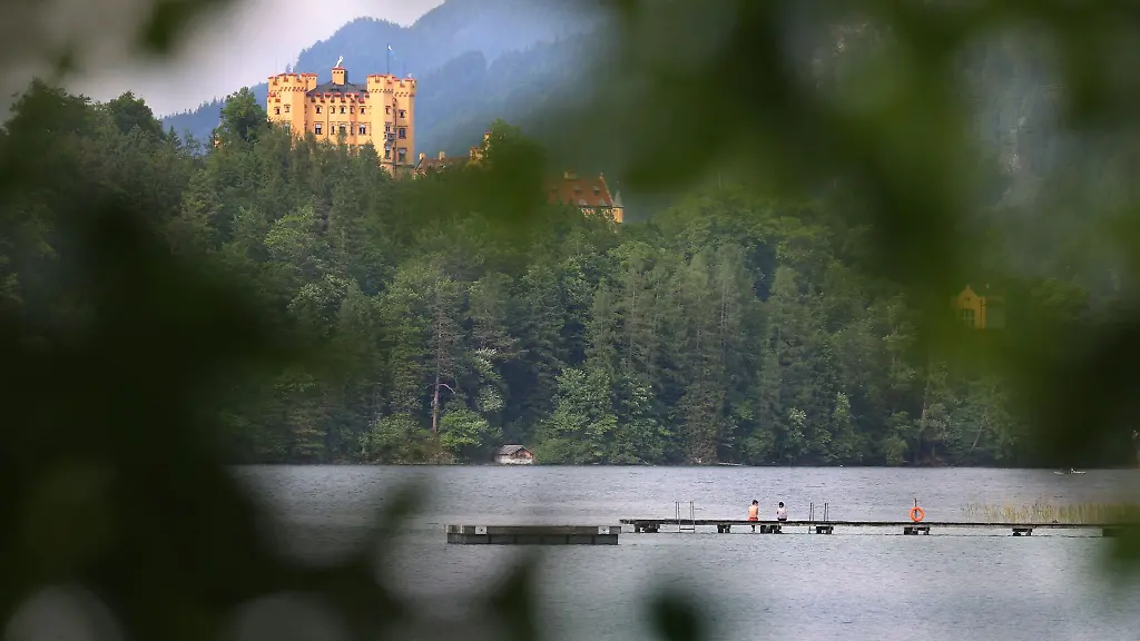 Blick-auf-den-Alpsee-bei-Schwangau