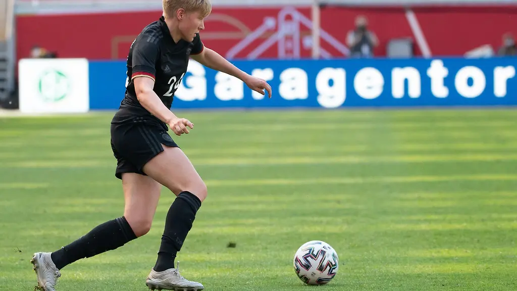 Paulina-Krumbiegel-in-Aktion