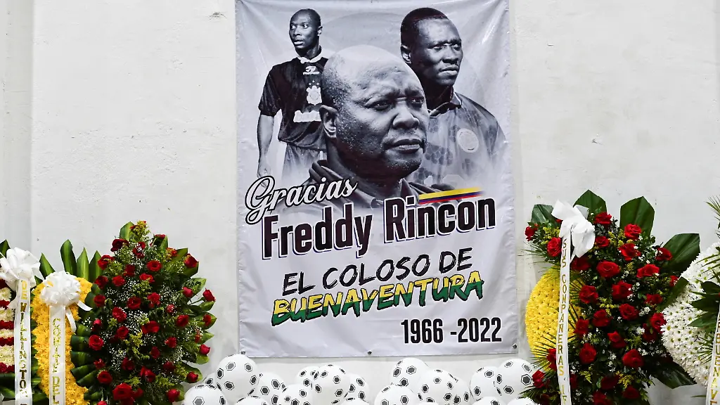 f8966c8bc22aaf44c9fc04bf4ac48c9f