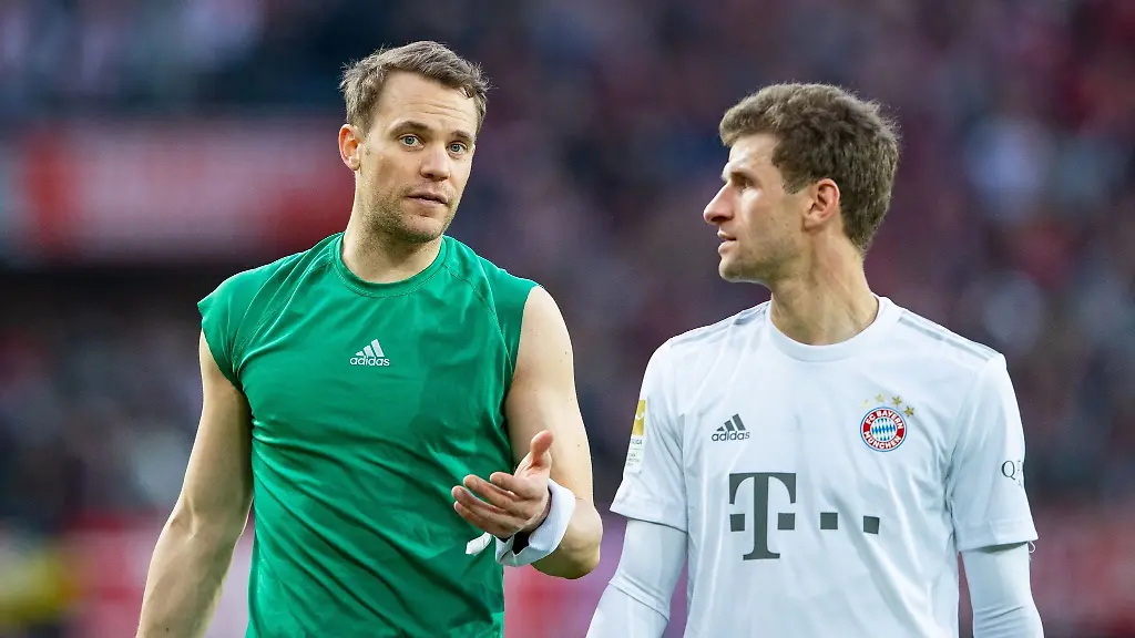 Bayerns-Manuel-Neuer-l-und-Thomas-Mueller