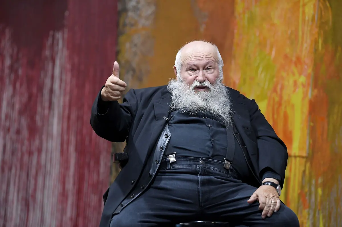 Der-Kuenstler-Hermann-Nitsch-starb-mit-83-Jahren
