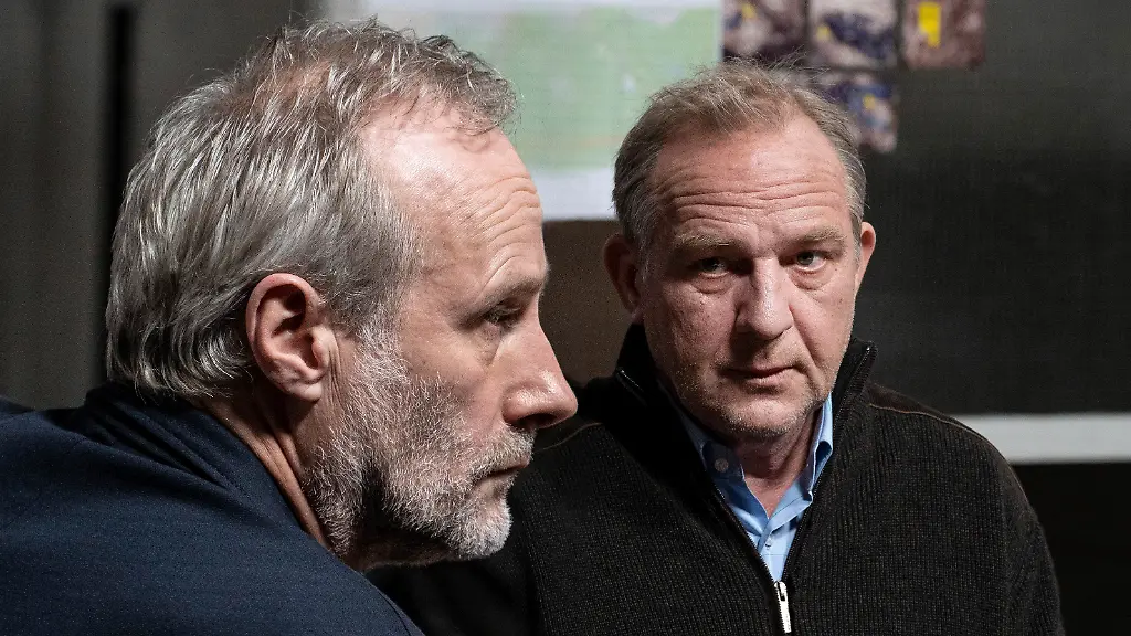 12-Tatort-Finsternis