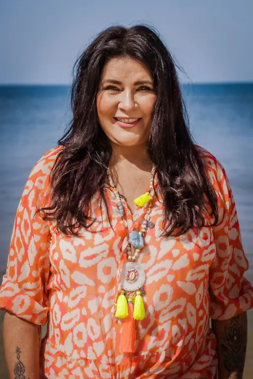 1nOJ2dobKCzN-kampf-der-realitystars-iris-klein-02