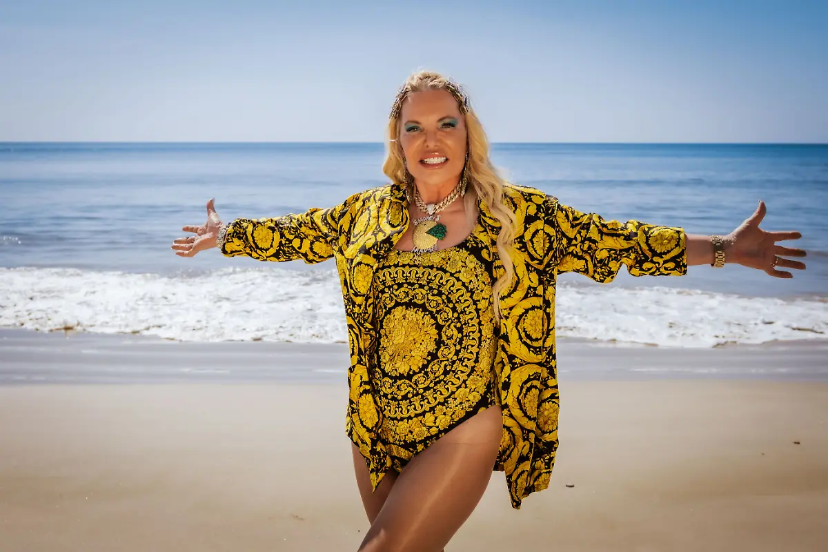 lJcCPXK5Zfh4-kampf-der-realitystars-rich-nana-04