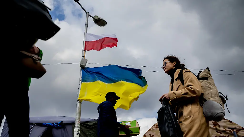 a56e127155955cd106ebb030aa3518f2