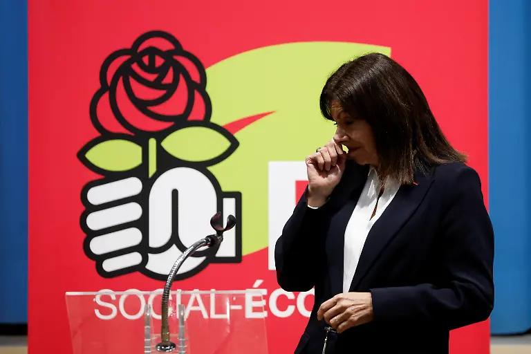 2022-02-18T200911Z-905938764-RC2IMS9Y2121-RTRMADP-3-FRANCE-ELECTION-HIDALGO