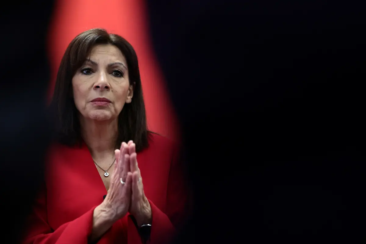 2022-03-16T000000Z-829274890-RC2N3T9T1OCM-RTRMADP-3-FRANCE-ELECTION-LEFT