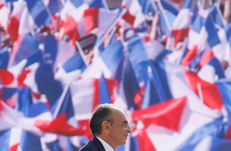 2022-03-27T160814Z-1346130057-RC23BT9SD3FJ-RTRMADP-3-FRANCE-ELECTION-ZEMMOUR