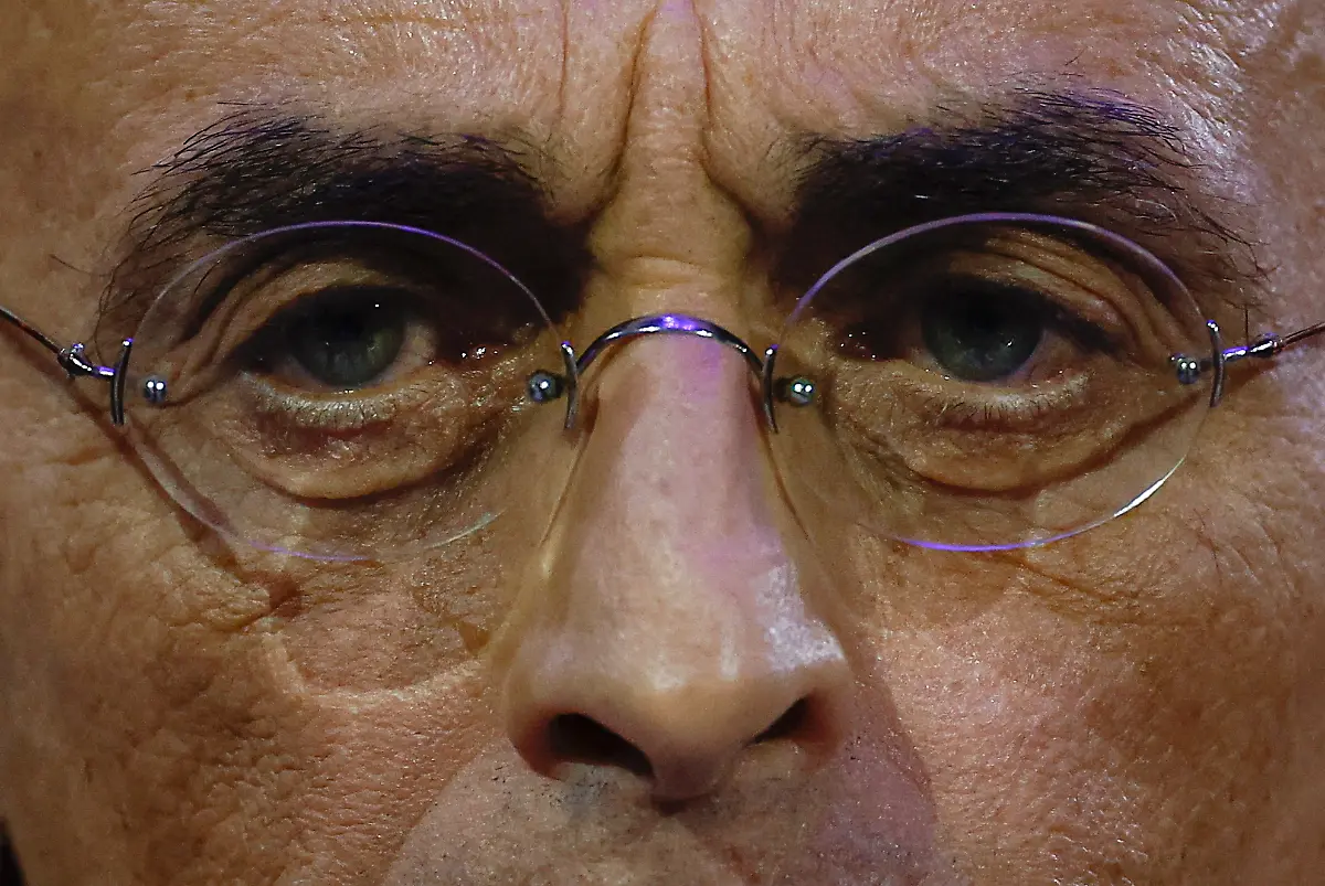 2022-03-09T181132Z-1793524973-RC25ZS9WQUT7-RTRMADP-3-FRANCE-ELECTION-TECH-STARTUPS