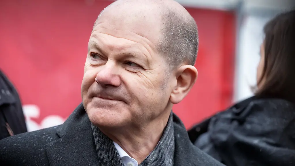 Bundeskanzler-Olaf-Scholz-SPD-auf-der-Auftaktkundgebung-zum-Landtags-Wahlkampf-der-SPD