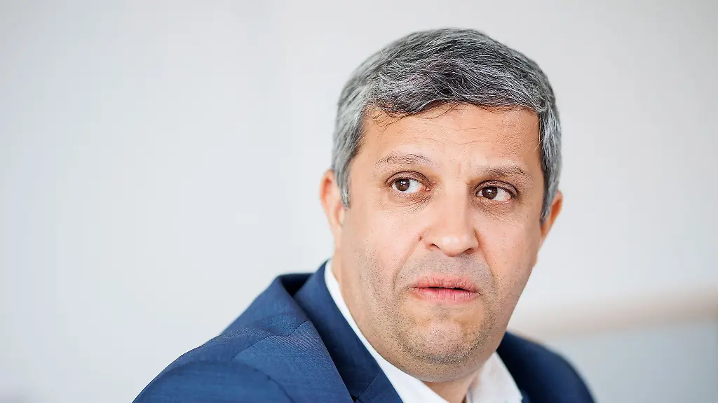 Raed-Saleh-Landesvorsitzender-der-SPD-Berlin-und-Vorsitzender-der-SPD-Fraktion-im-Abgeordnetenhaus