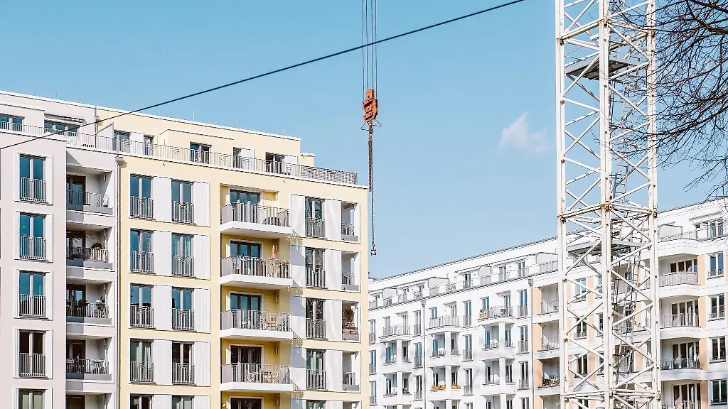 In-Immobilien-investieren-ohne-Eigentuemer-zu-sein-Offene-Immobilienfonds-bieten-genau-das