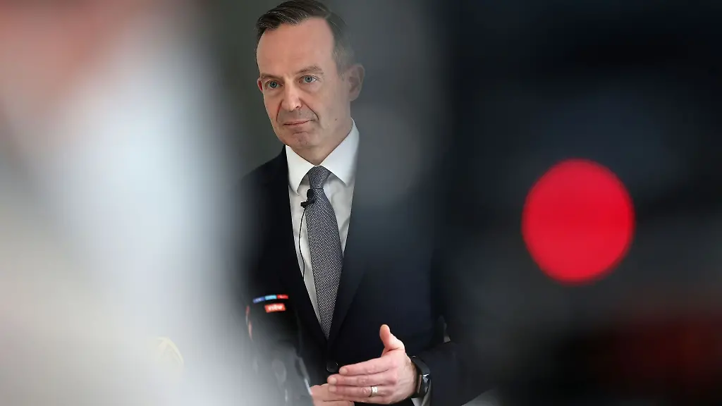 Volker-Wissing-Bundesminister-fuer-Verkehr-und-Digitales