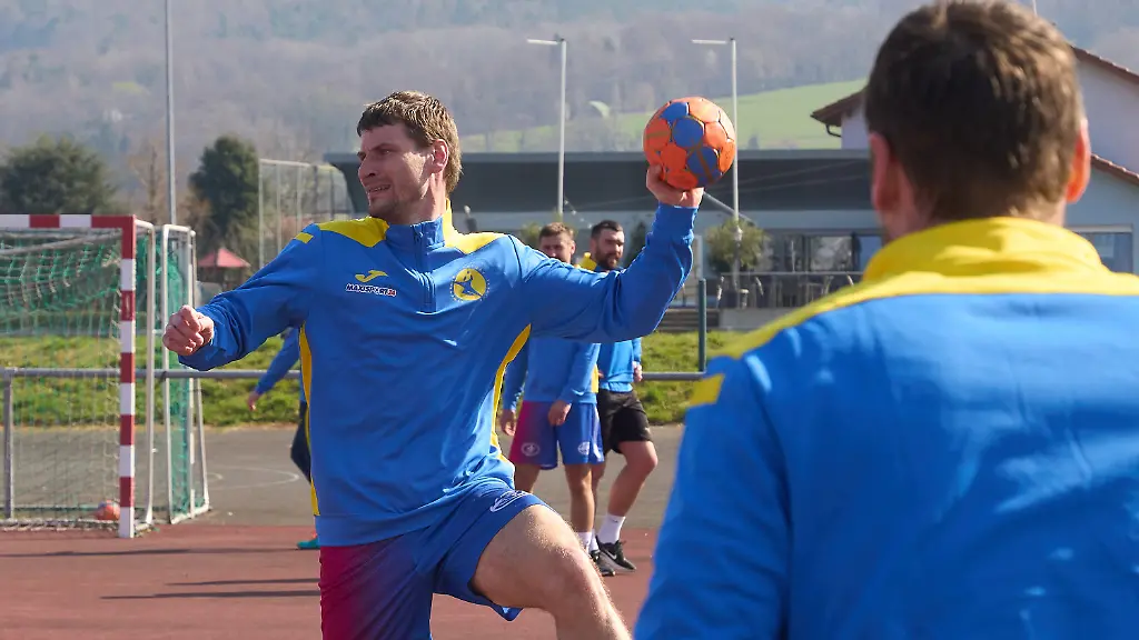 8e11a48978ed272c1520d5f65f4aed3f