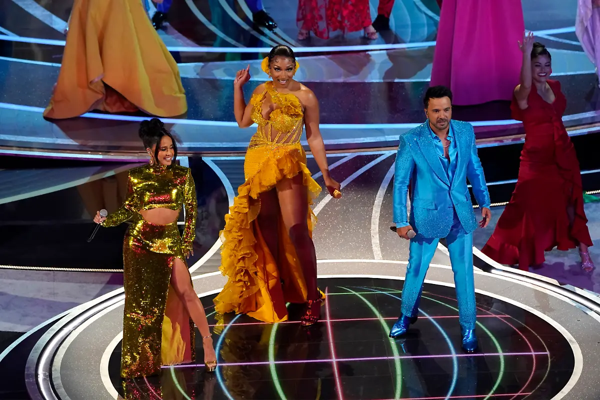 BeckyGMeganTheeStallionLuisFonsi