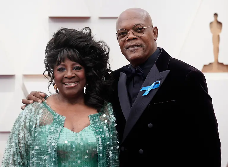 xxJacksonSamuelLFrau