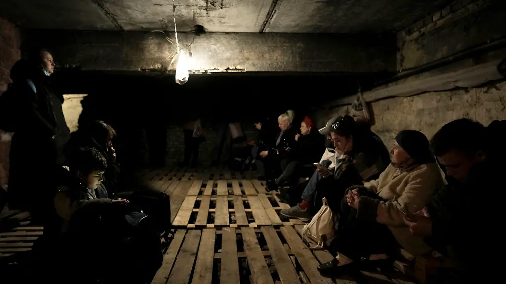 ecb76ad0a49e367627a0cad812db8d56