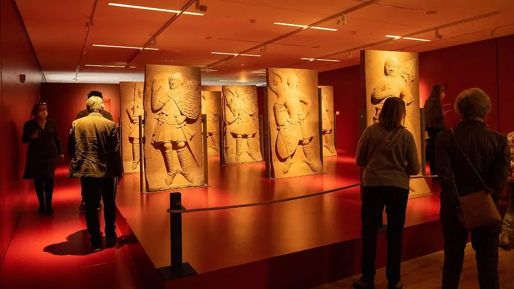 In-der-Ausstellung-Avrea-Magontia-des-Landesmuseums-Mainz