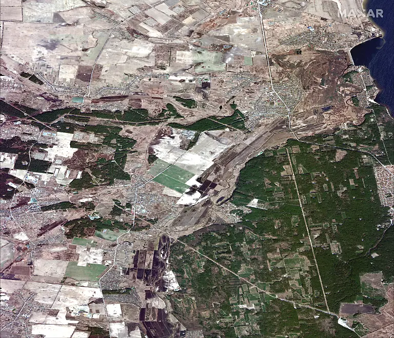 2022-03-23T005742Z-222812280-RC2R7T9TGHOZ-RTRMADP-3-UKRAINE-CRISIS-SATELLITE