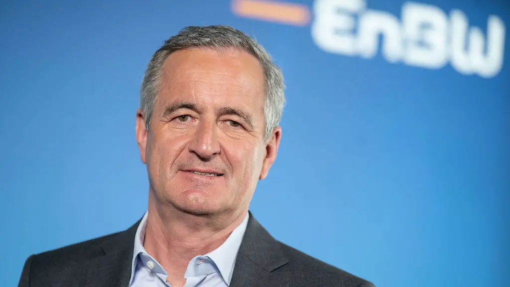 Frank-Mastiaux-Vorstandsvorsitzender-der-EnBW-Energie-Baden-Wuerttemberg-aufgenommen-nach-der-Bilanzpressekonferenz-des-Stromkonzerns