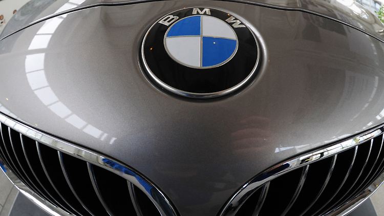 Markante Nase: Der Kühlergrill eines BMW aus der 5er Reihe.