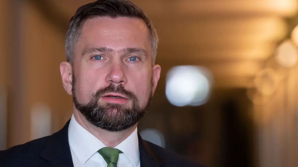 Martin-Dulig-SPD-Wirtschaftsminister-von-Sachsen-spricht