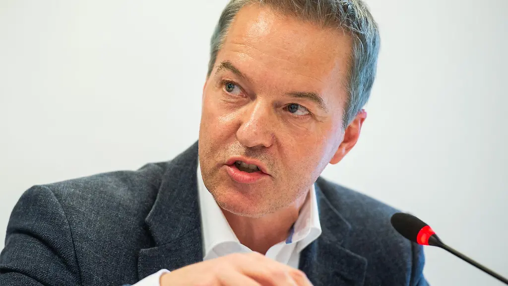 Marco-Genthe-FDP-Mitglied-des-Niedersaechsischen-Landtags