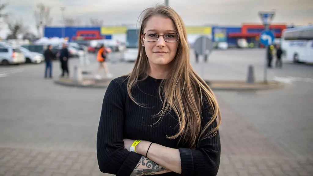 Die-Deutsche-Anne-Bergmann-hilft-seit-dem-05-03-2022-in-Polen-an-der-Grenze-zur-Ukraine