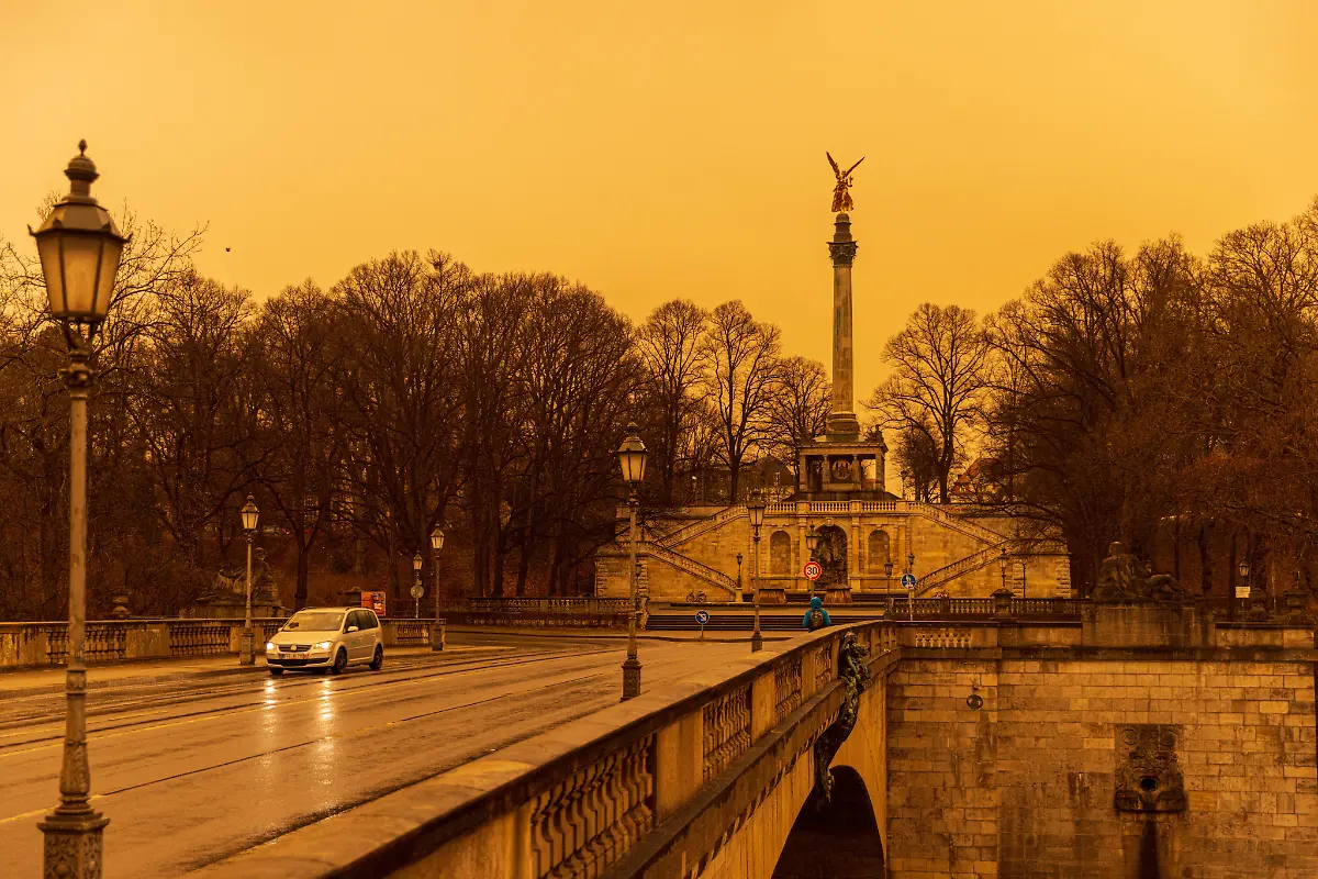 727f514bdbc6e37e73d613d9f8663667