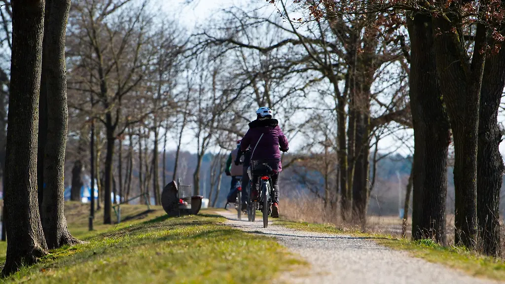 Sonniges-Wetter-in-Winsen
