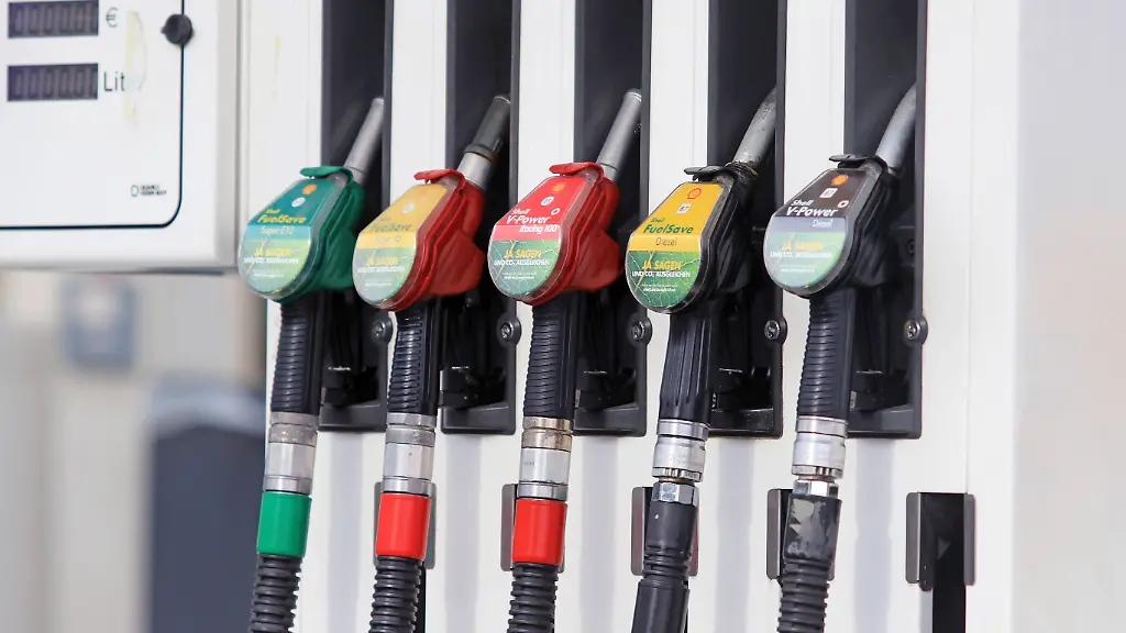 8e476de1013f0dc5e5c6c80939648491