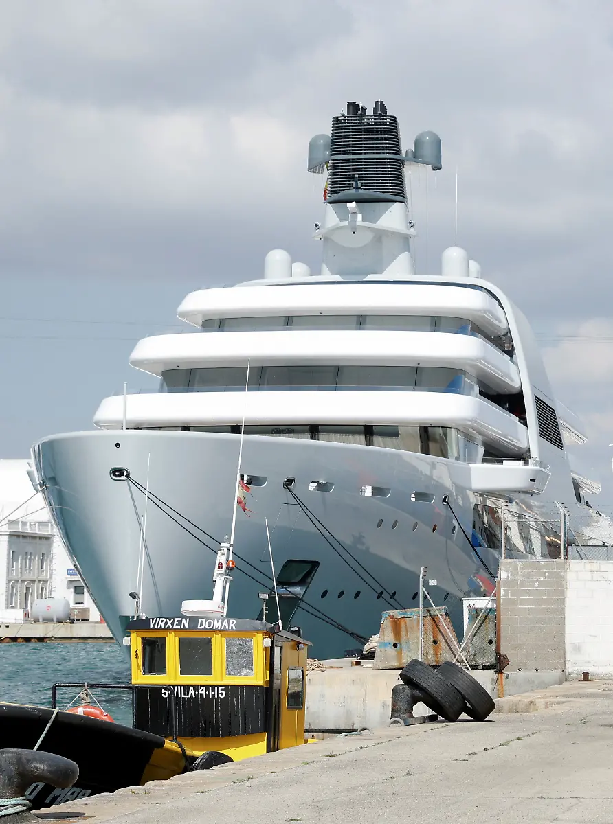 1a5c6cc750cd4094ac6c820425093b4f