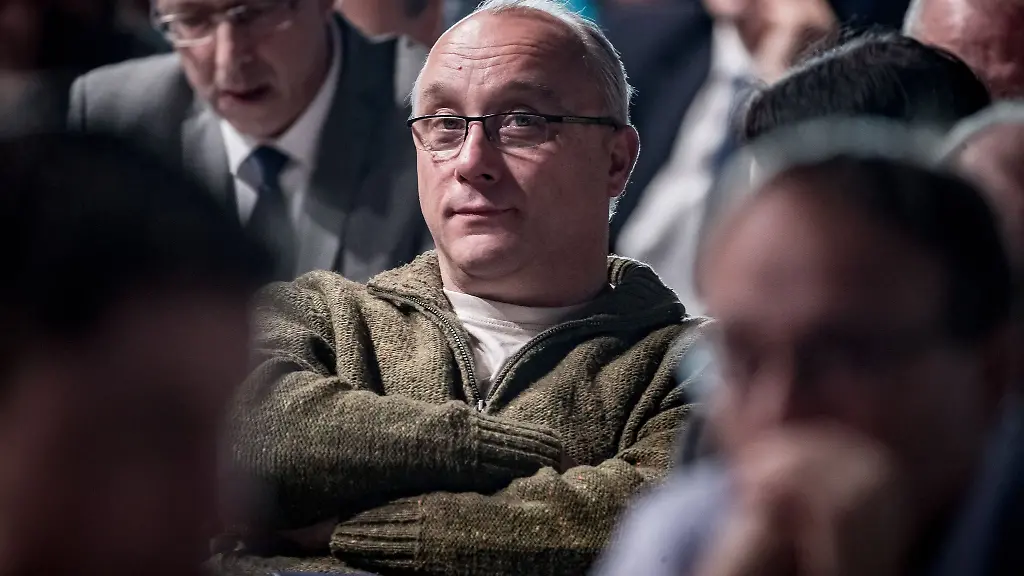 Jens-Maier-bei-einem-Delegiertenparteitag-der-AfD