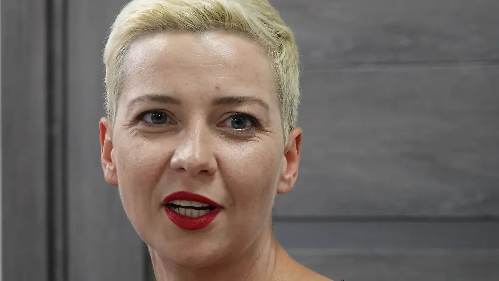 Maria-Kolesnikowa-spricht-waehrend-einer-Pressekonferenz-der-Opposition-in-Minsk