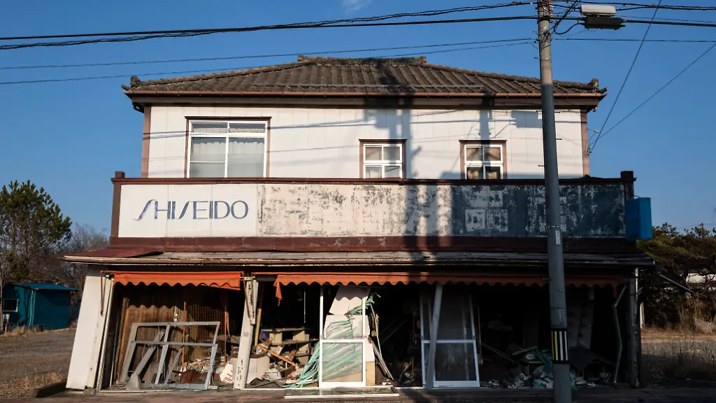 275b3d69f227f7dddf9e415fa93a8b63