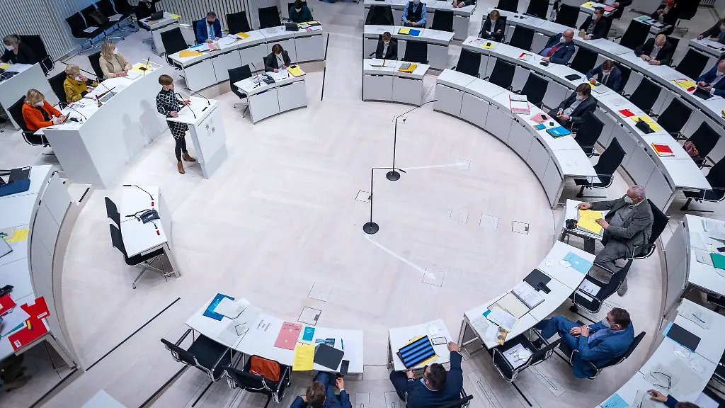 Der-Landtag-von-Mecklenburg-Vorpommern