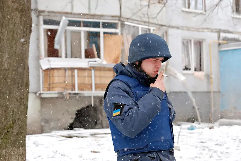 2022-03-09T171409Z-1671298432-RC20ZS9UXMN4-RTRMADP-3-UKRAINE-CRISIS-KHARKIV