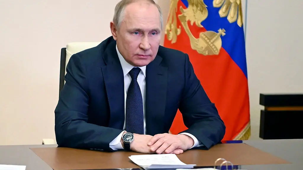 Russlands-Praesident-Wladimir-Putin-nimmt-an-einer-Videokonferenz-teil