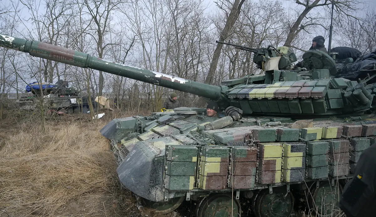 2022-03-04T141928Z-1284966401-RC2LVS91QXJJ-RTRMADP-3-UKRAINE-CRISIS-ZHYTOMYR